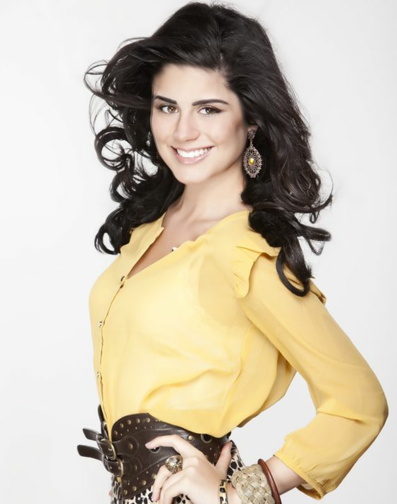 MIRONNA's Face CutOut Frames 2016 May Black hair Mironna face Cut